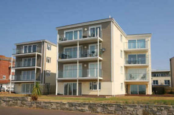 2 bedroom Flat to re...